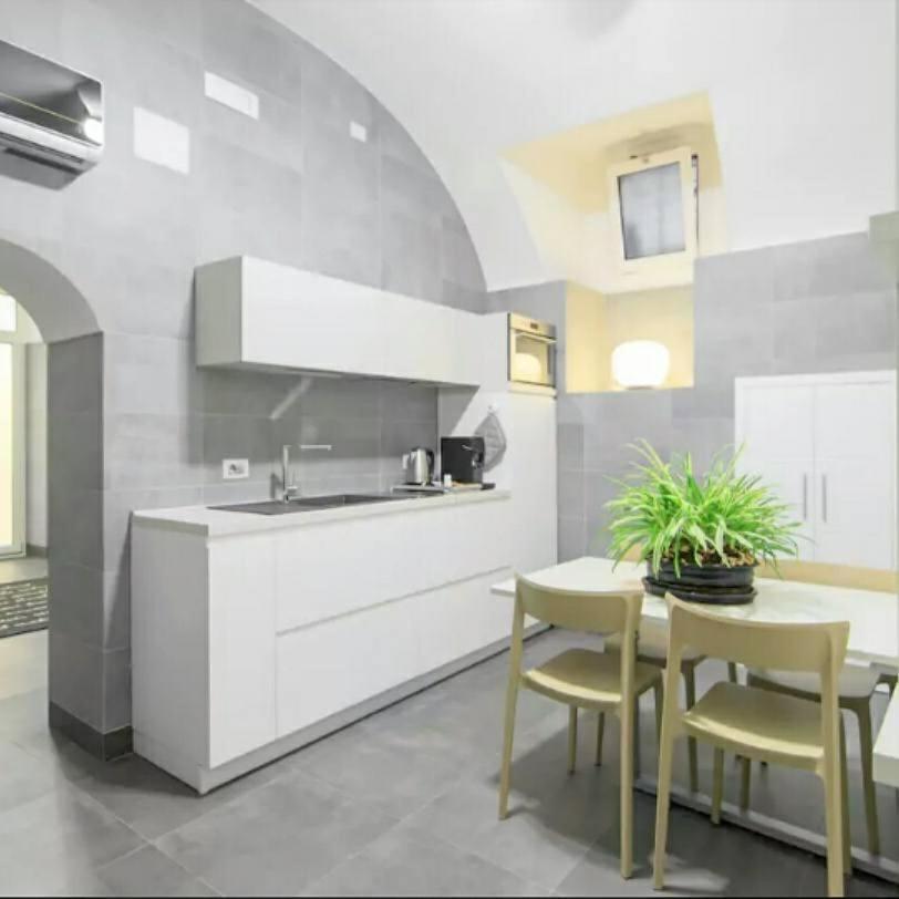 Mezzocannone Home - Casa Vacanze Centro Storico Napoli Exteriör bild